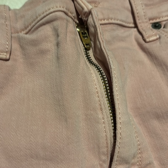 Pink Universal Thread shorts - Picture 5 of 5